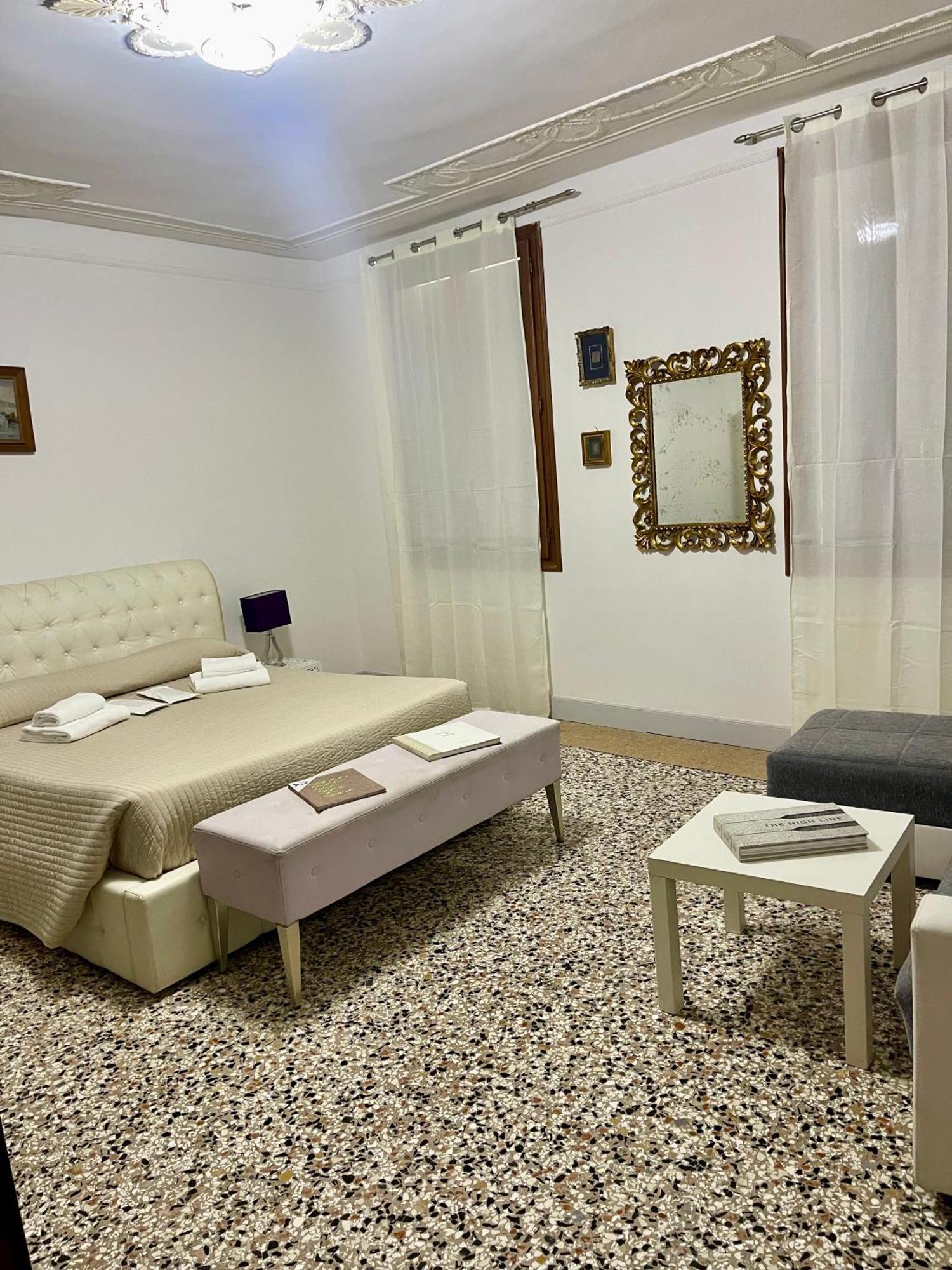 Apartament The B Collection - San Marco Riva Schiavoni Wenecja Zewnętrze zdjęcie