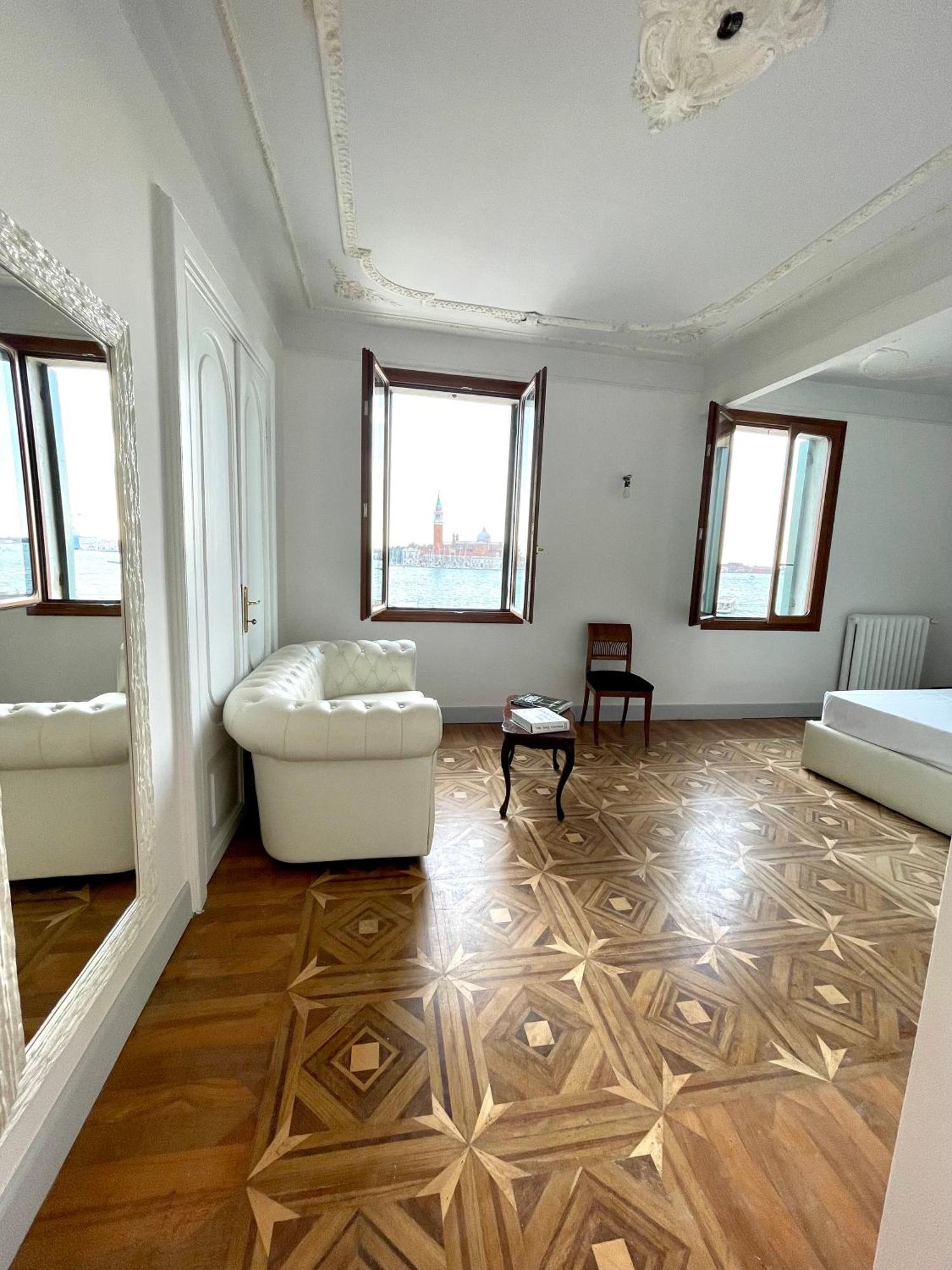 Apartament The B Collection - San Marco Riva Schiavoni Wenecja Zewnętrze zdjęcie